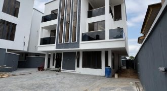 5 Bedroom Fully detached duplex with bq – OMOLE