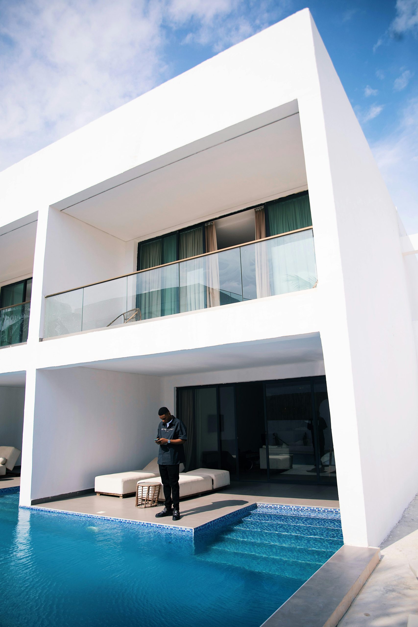 pexels-isaac-udoye-337110795-16791339